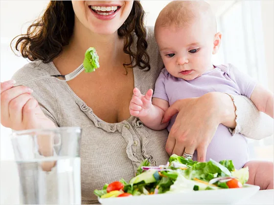 Why Maternal Diet Matters During Breastfeeding