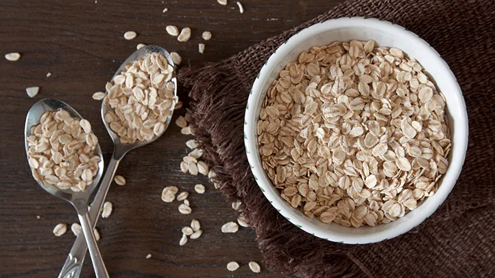 Oats: A High-Fiber Food for Regular Digestion